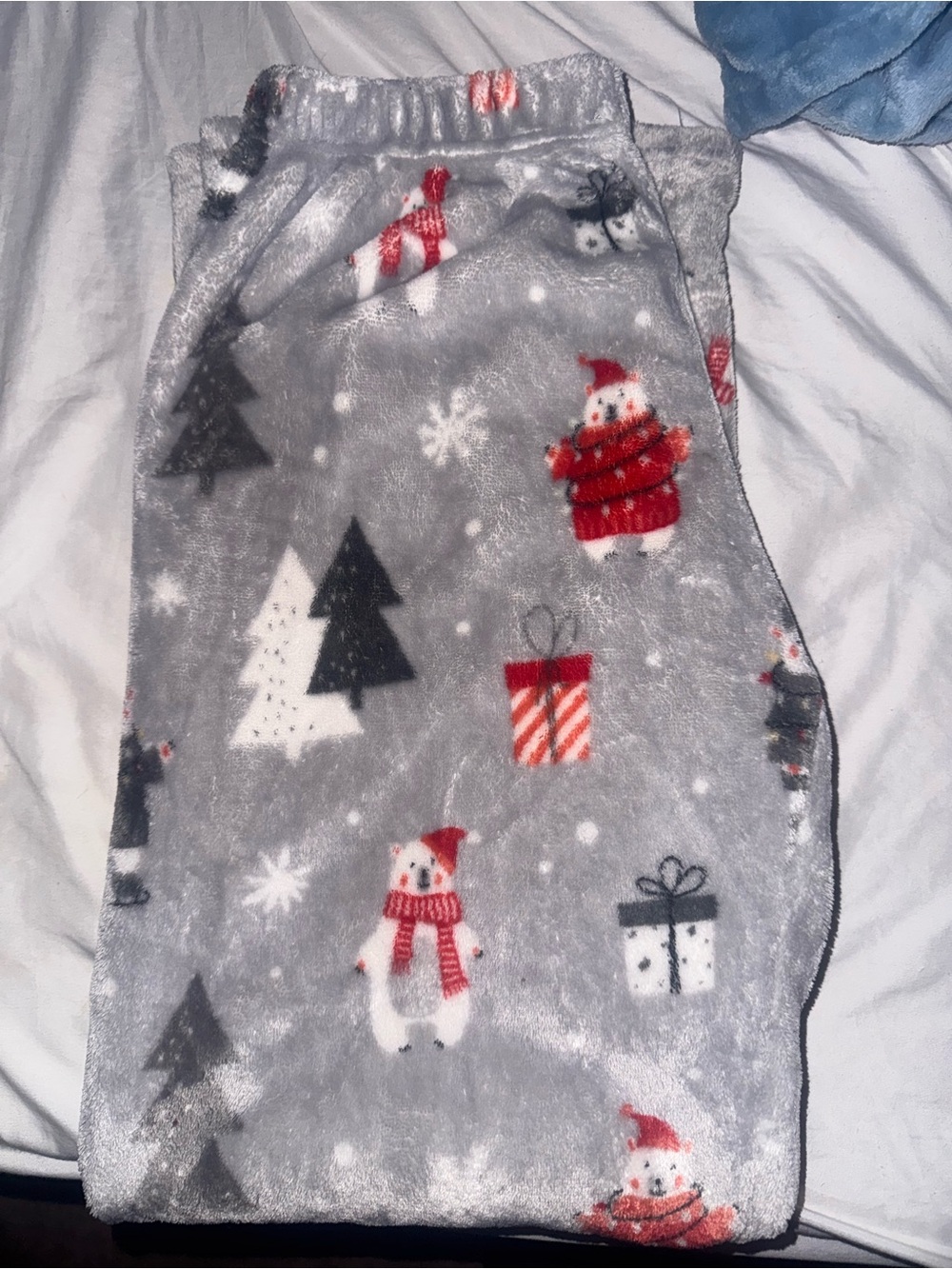 Forever 21 Gray Holiday Fleece Pajama Pants with Snowman Print